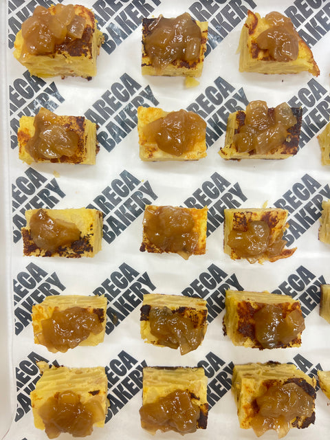 Pinchitos de tortilla con cebolla caramelizada (15 UDS)